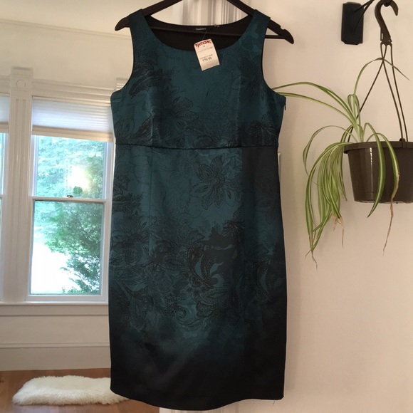 Tahari Dresses & Skirts - Tahari Satin Sheath Dress